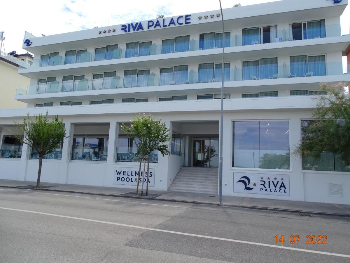 Riva Palace Hotel Grado Exteriör bild